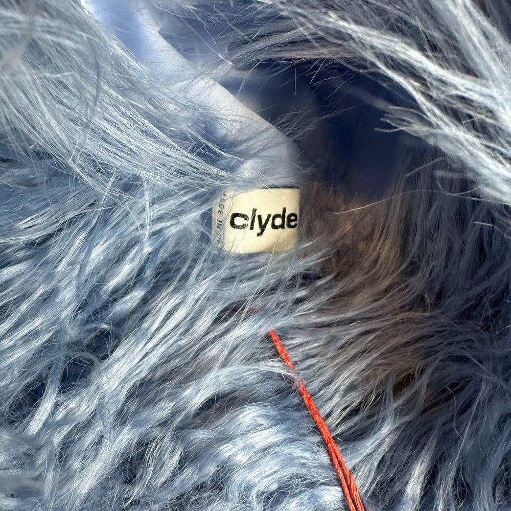 Clyde Faux Fur Bucket Hat - Picture 2 of 5